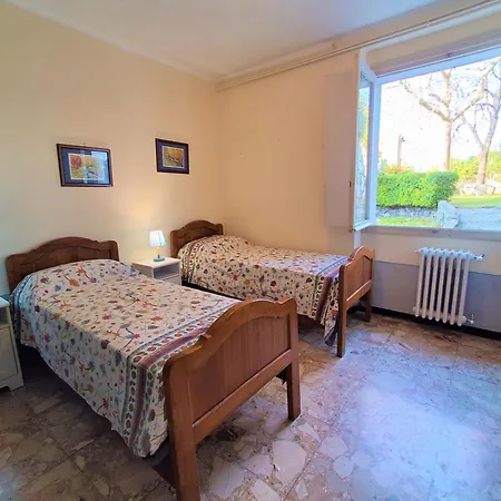 Altea House Apartmán *