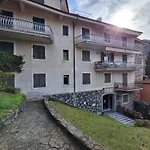 Altea House Apartamento Levanto